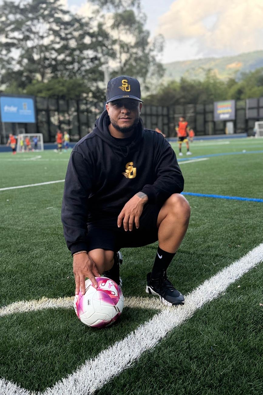 Jossie-Esteban-Romero